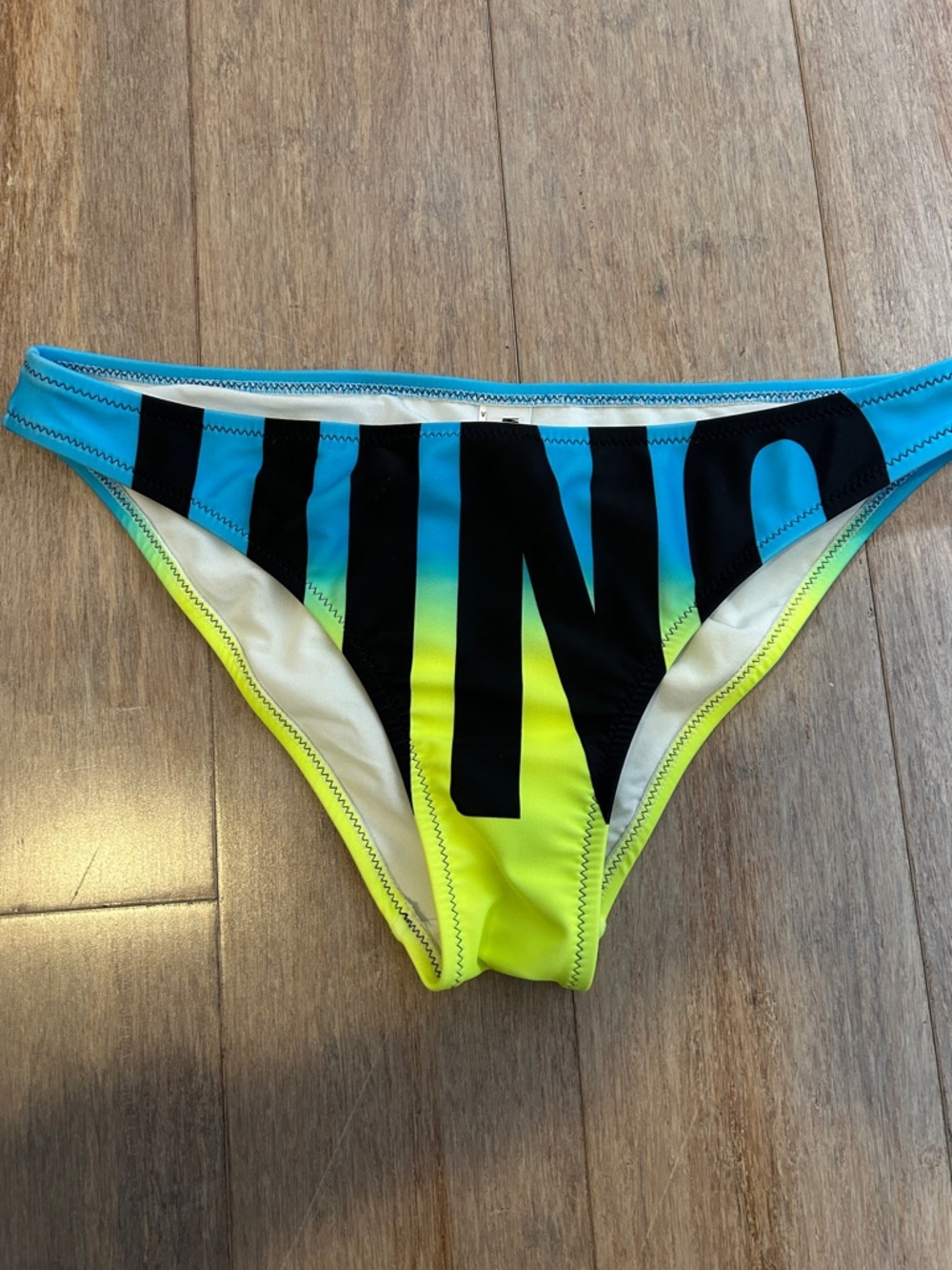 Moschino White Swim Bottom with Turquoise Trim size US 6 \ small - Picture 3 of 10